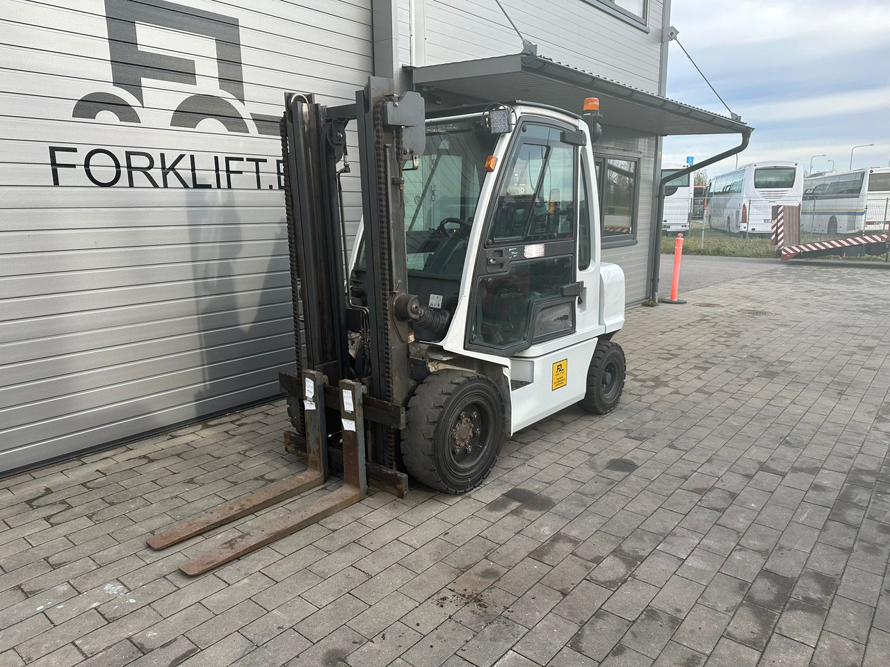 Nissan YG1D2A30Q - Diiseltõstuk: pilt 1 Nissan YG1D2A30Q - Diiseltõstuk: pilt 1