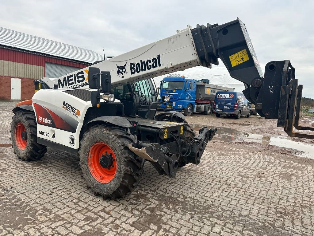 Bobcat T 40180 3B - Teleskooplaadur: pilt 1 Bobcat T 40180 3B - Teleskooplaadur: pilt 1
