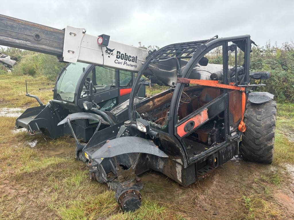 Bobcat TL 470 HF Ausgebrannt - Teleskooplaadur: pilt 5 Bobcat TL 470 HF Ausgebrannt - Teleskooplaadur: pilt 5