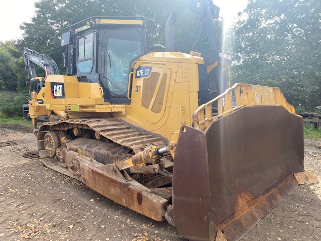 CATERPILLAR D7E - Buldooser: pilt 3 CATERPILLAR D7E - Buldooser: pilt 3