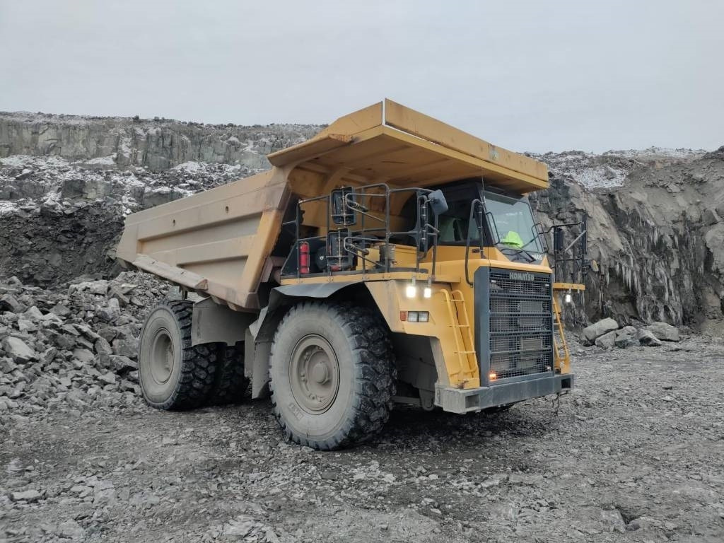 Komatsu HD605-7 - Kastiga kallur/ Kiviveoauto: pilt 3 Komatsu HD605-7 - Kastiga kallur/ Kiviveoauto: pilt 3