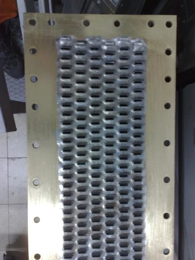 RADIATORE NH W 190 76081144 - Radiaator: pilt 3 RADIATORE NH W 190 76081144 - Radiaator: pilt 3