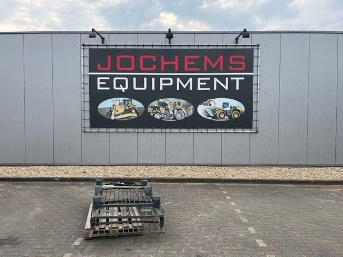 Liebherr 900/924 - Pealisehitus ja välispind - Ekskavaator: pilt 1 Liebherr 900/924 - Pealisehitus ja välispind - Ekskavaator: pilt 1