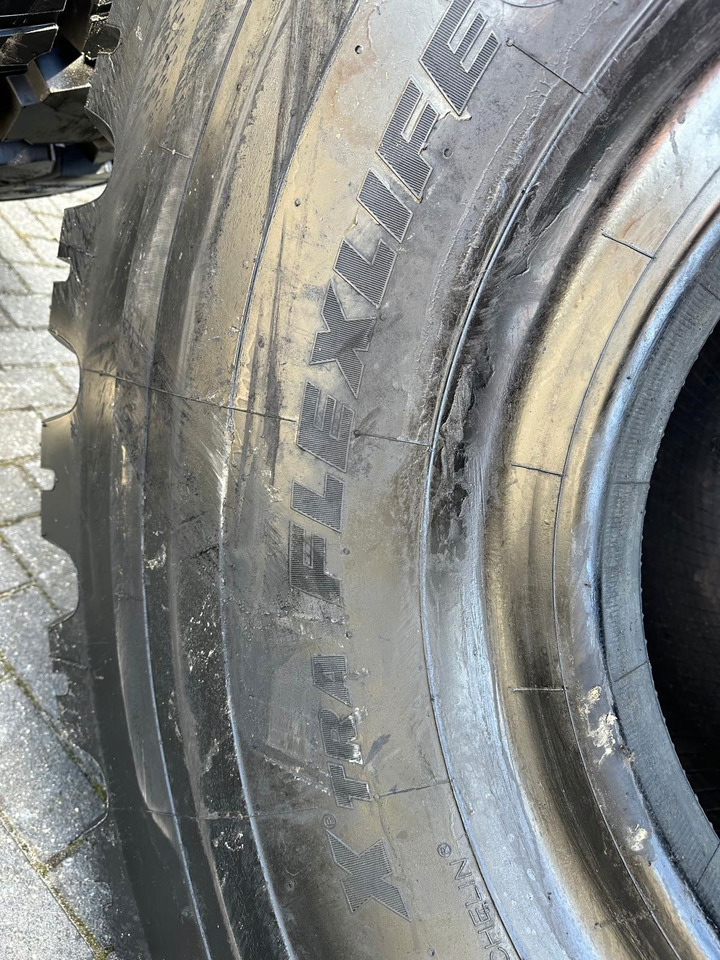 Michelin 29.5R25 Banden tyres - Rehv: pilt 4 Michelin 29.5R25 Banden tyres - Rehv: pilt 4
