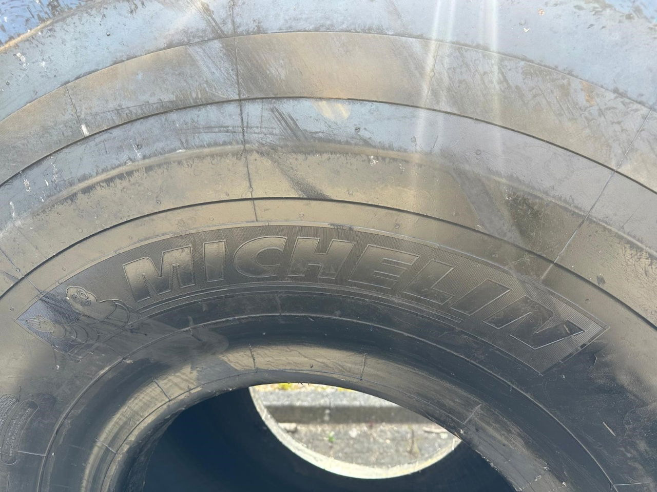 Michelin 29.5R25 Banden tyres - Rehv: pilt 2 Michelin 29.5R25 Banden tyres - Rehv: pilt 2