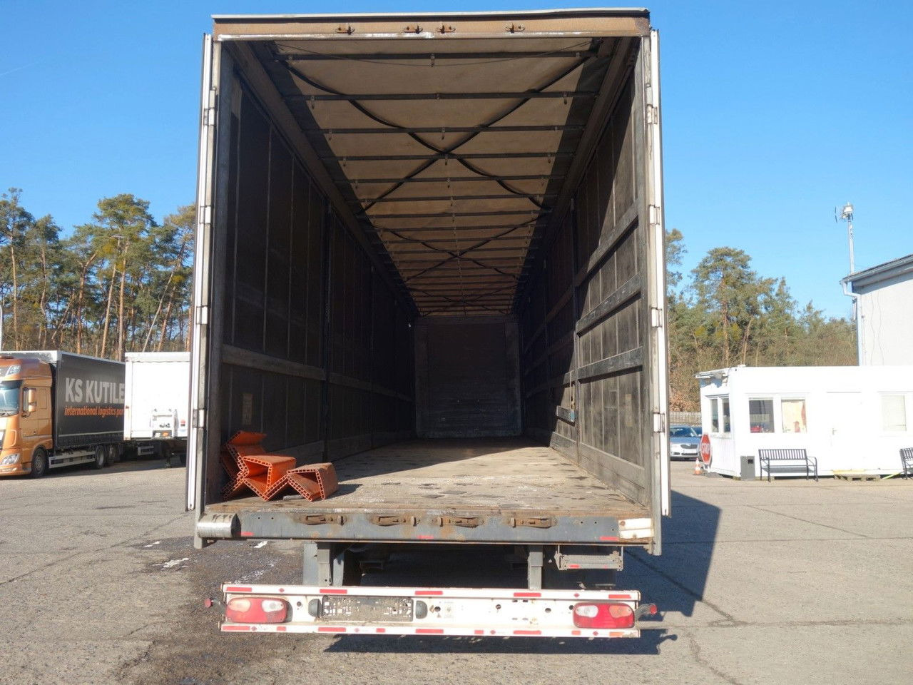 Fliegl SDS Standard, SAF Achsen - Tentpoolhaagis: pilt 5 Fliegl SDS Standard, SAF Achsen - Tentpoolhaagis: pilt 5