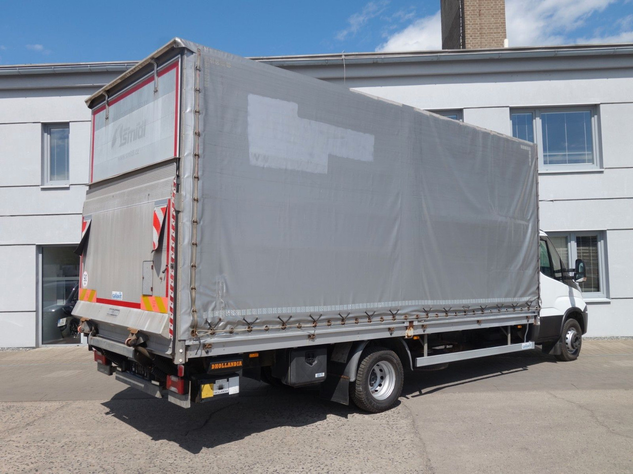 Iveco Daily 70C18 mit LBW - Tent tarbesõiduk: pilt 4 Iveco Daily 70C18 mit LBW - Tent tarbesõiduk: pilt 4