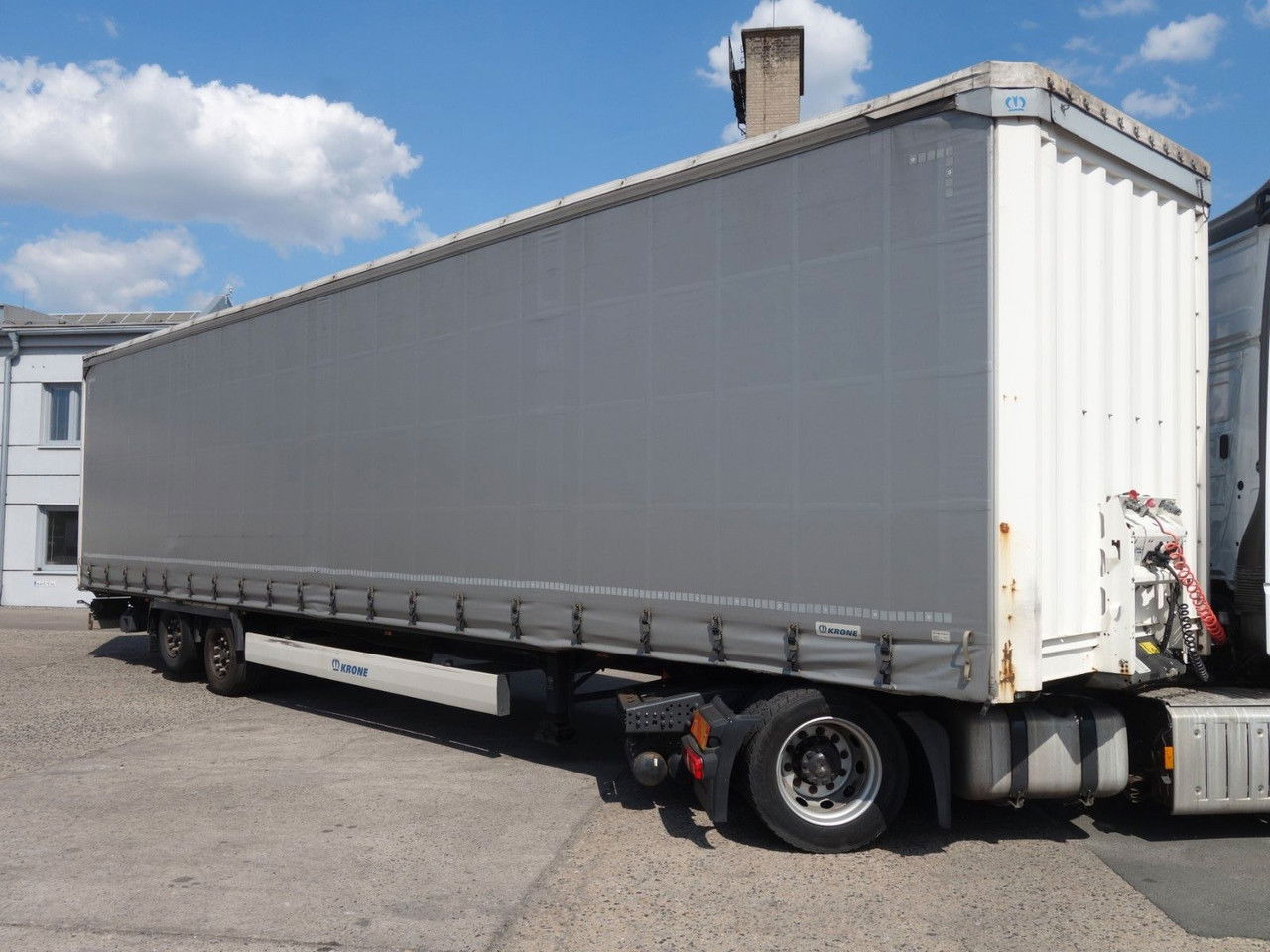 Krone SD Mega 2 Achse, 1 Liftachse, XL SD Mega 2 Achse, 1 Liftachse, XL - Tentpoolhaagis: pilt 2 Krone SD Mega 2 Achse, 1 Liftachse, XL SD Mega 2 Achse, 1 Liftachse, XL - Tentpoolhaagis: pilt 2