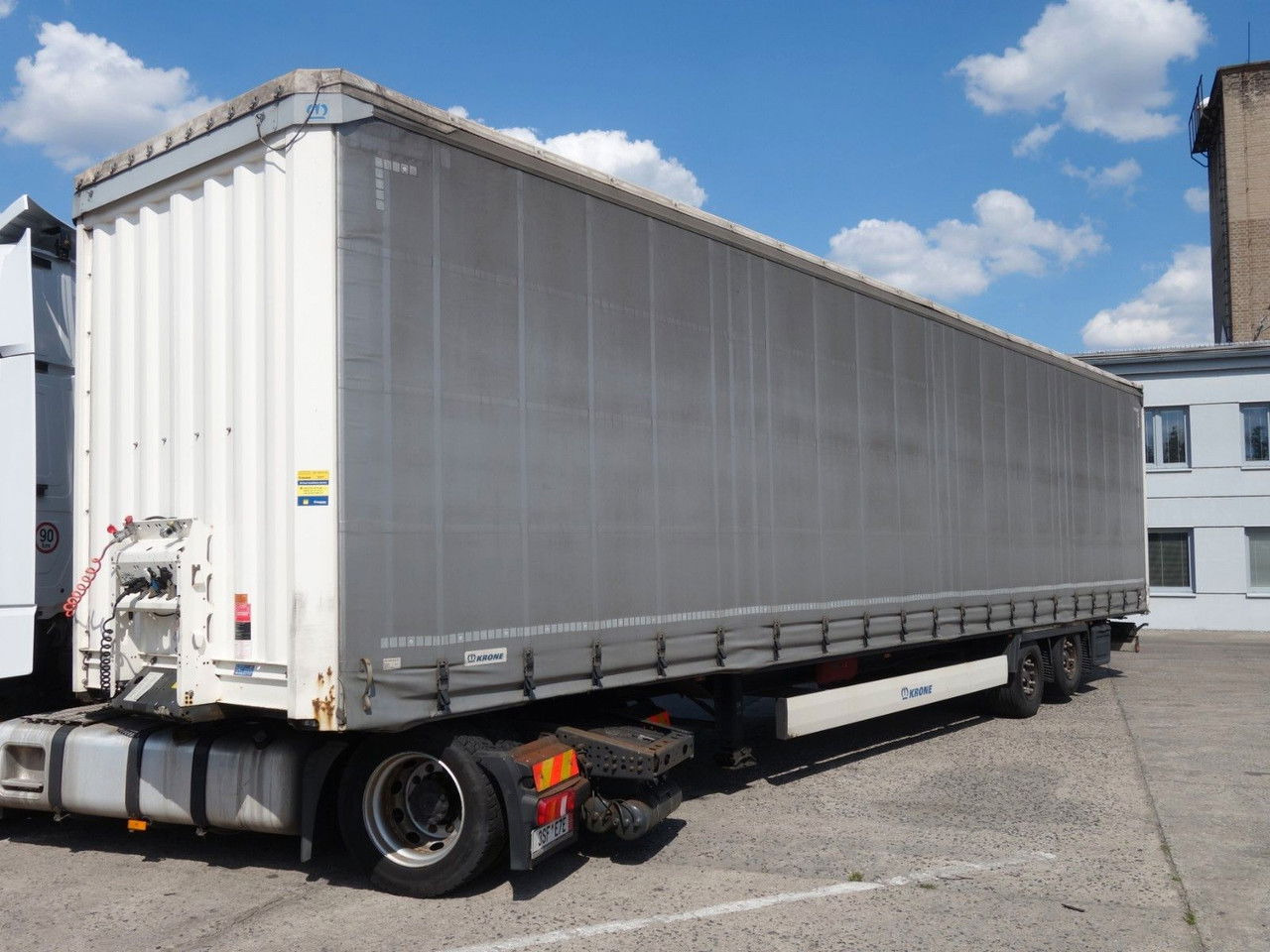 Krone SD Mega 2 Achse, 1 Liftachse, XL SD Mega 2 Achse, 1 Liftachse, XL - Tentpoolhaagis: pilt 1 Krone SD Mega 2 Achse, 1 Liftachse, XL SD Mega 2 Achse, 1 Liftachse, XL - Tentpoolhaagis: pilt 1