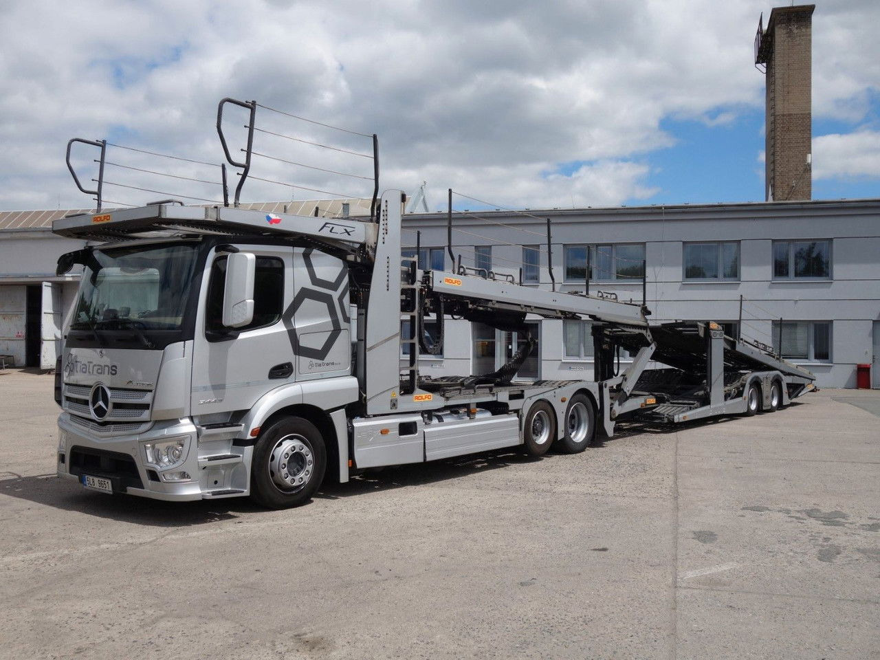Mercedes-Benz Actros 2443 mit Rolfo FLX, Certifikation VDI - Treilerveoauto: pilt 1 Mercedes-Benz Actros 2443 mit Rolfo FLX, Certifikation VDI - Treilerveoauto: pilt 1