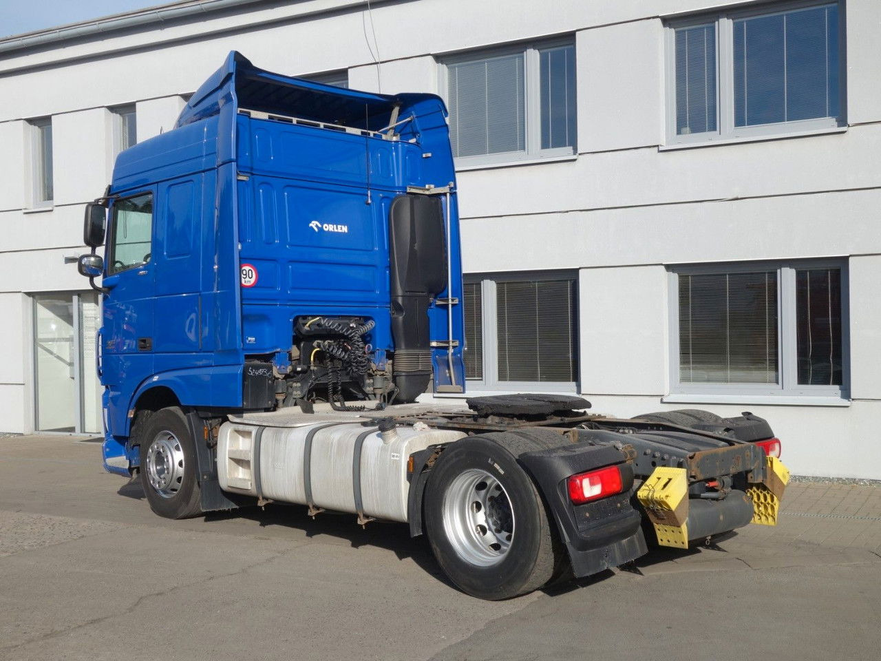 DAF XF 105.460 SC E6, Standard - Sadulveok: pilt 3 DAF XF 105.460 SC E6, Standard - Sadulveok: pilt 3