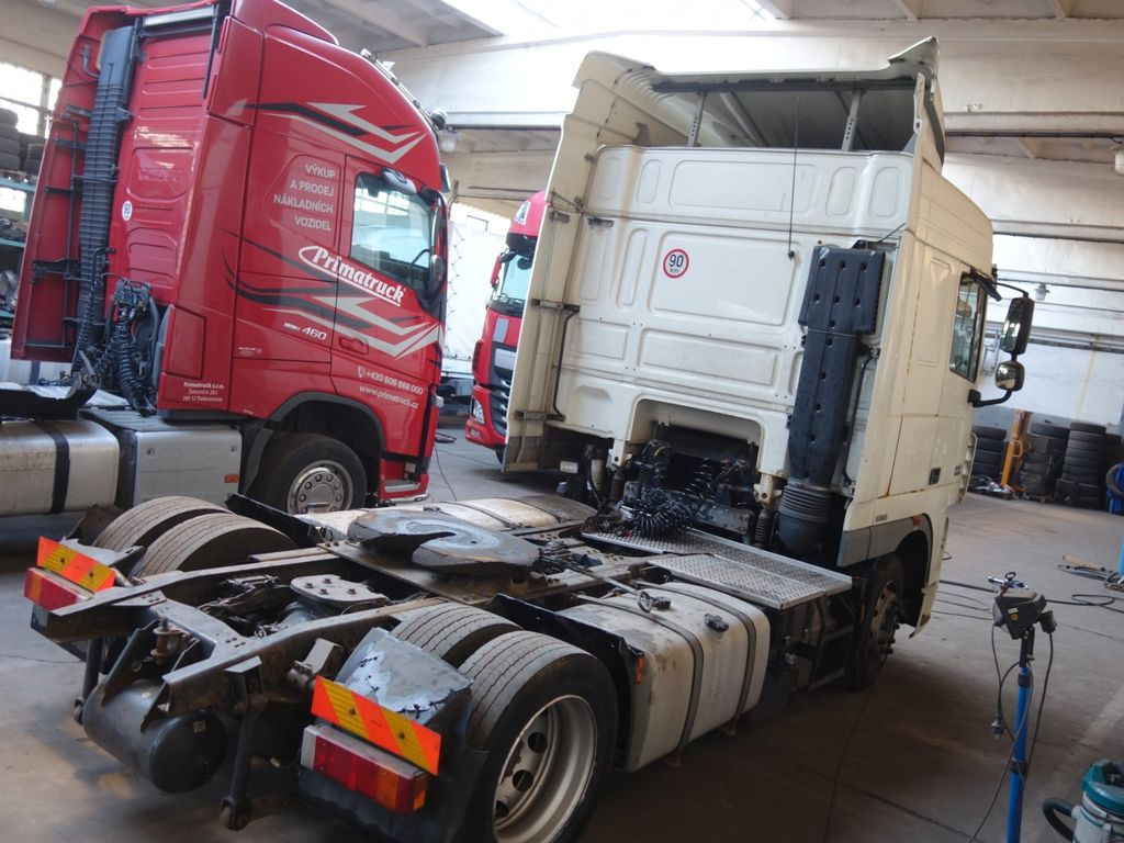 DAF XF 460 SC LD, Motorschaden - Sadulveok: pilt 4 DAF XF 460 SC LD, Motorschaden - Sadulveok: pilt 4