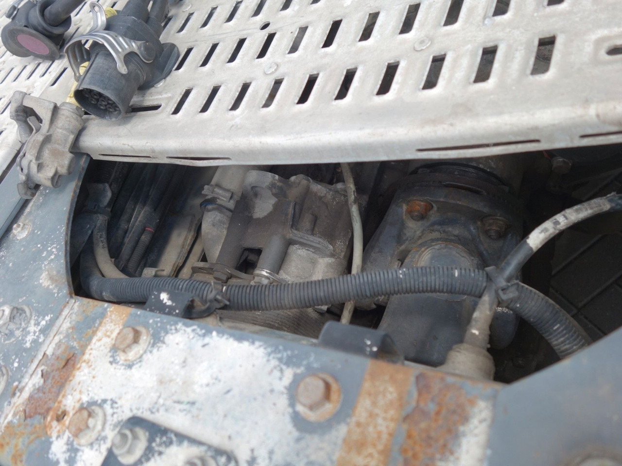 Sadulveok DAF XF 510 SC Standard, Retarder: pilt 7