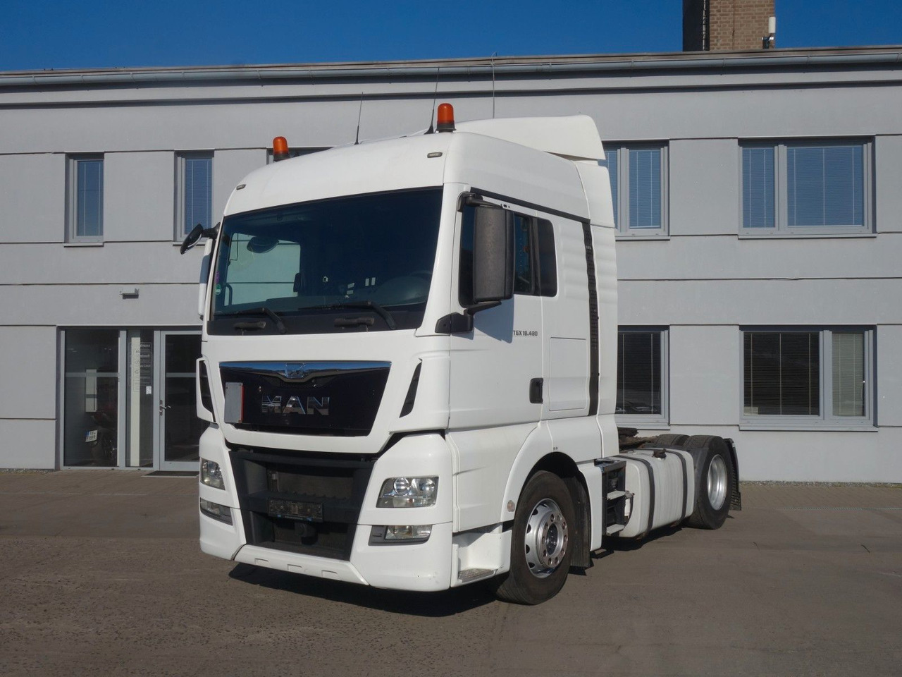 MAN TGX 18.480 XLX E6 ST, Retarder - Sadulveok: pilt 1 MAN TGX 18.480 XLX E6 ST, Retarder - Sadulveok: pilt 1