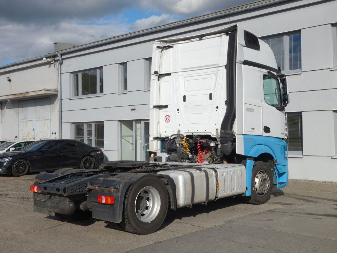 Mercedes-Benz Actros 1845 Giga Space, Standard - Sadulveok: pilt 4 Mercedes-Benz Actros 1845 Giga Space, Standard - Sadulveok: pilt 4