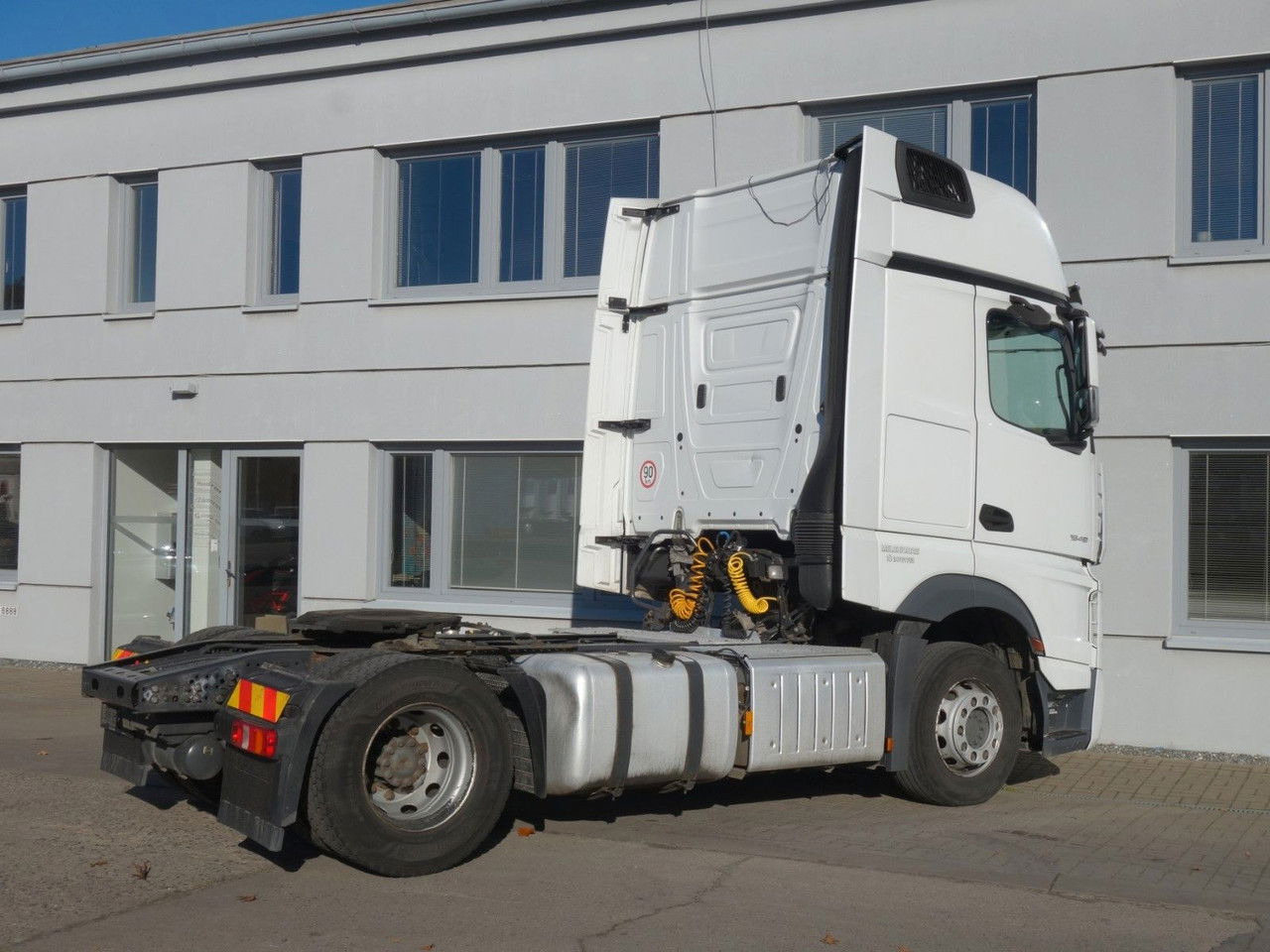 Mercedes-Benz Actros 1848 Giga Space, Standard - Sadulveok: pilt 5 Mercedes-Benz Actros 1848 Giga Space, Standard - Sadulveok: pilt 5