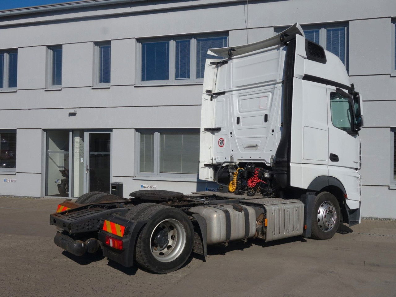 Mercedes-Benz Actros 1848 Lsnrl Giga Space, Xenon, Navi - Sadulveok: pilt 4 Mercedes-Benz Actros 1848 Lsnrl Giga Space, Xenon, Navi - Sadulveok: pilt 4