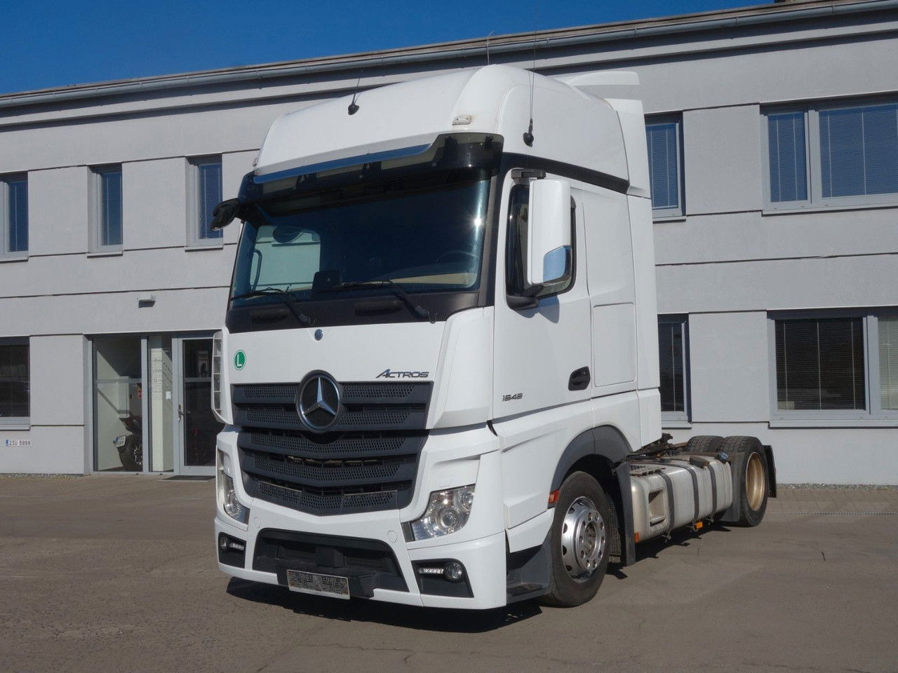 Mercedes-Benz Actros 1848 Lsnrl Giga Space, Xenon, Navi - Sadulveok: pilt 1 Mercedes-Benz Actros 1848 Lsnrl Giga Space, Xenon, Navi - Sadulveok: pilt 1
