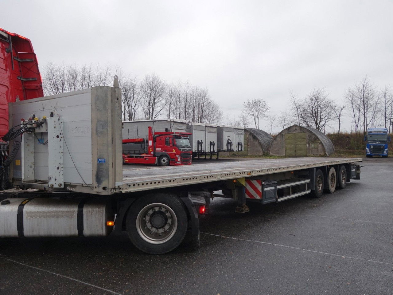 Schmitz Cargobull SPL 24/L Lowdeck SPL 24/L Lowdeck - Platvorm/ Madelpoolhaagis: pilt 3 Schmitz Cargobull SPL 24/L Lowdeck SPL 24/L Lowdeck - Platvorm/ Madelpoolhaagis: pilt 3