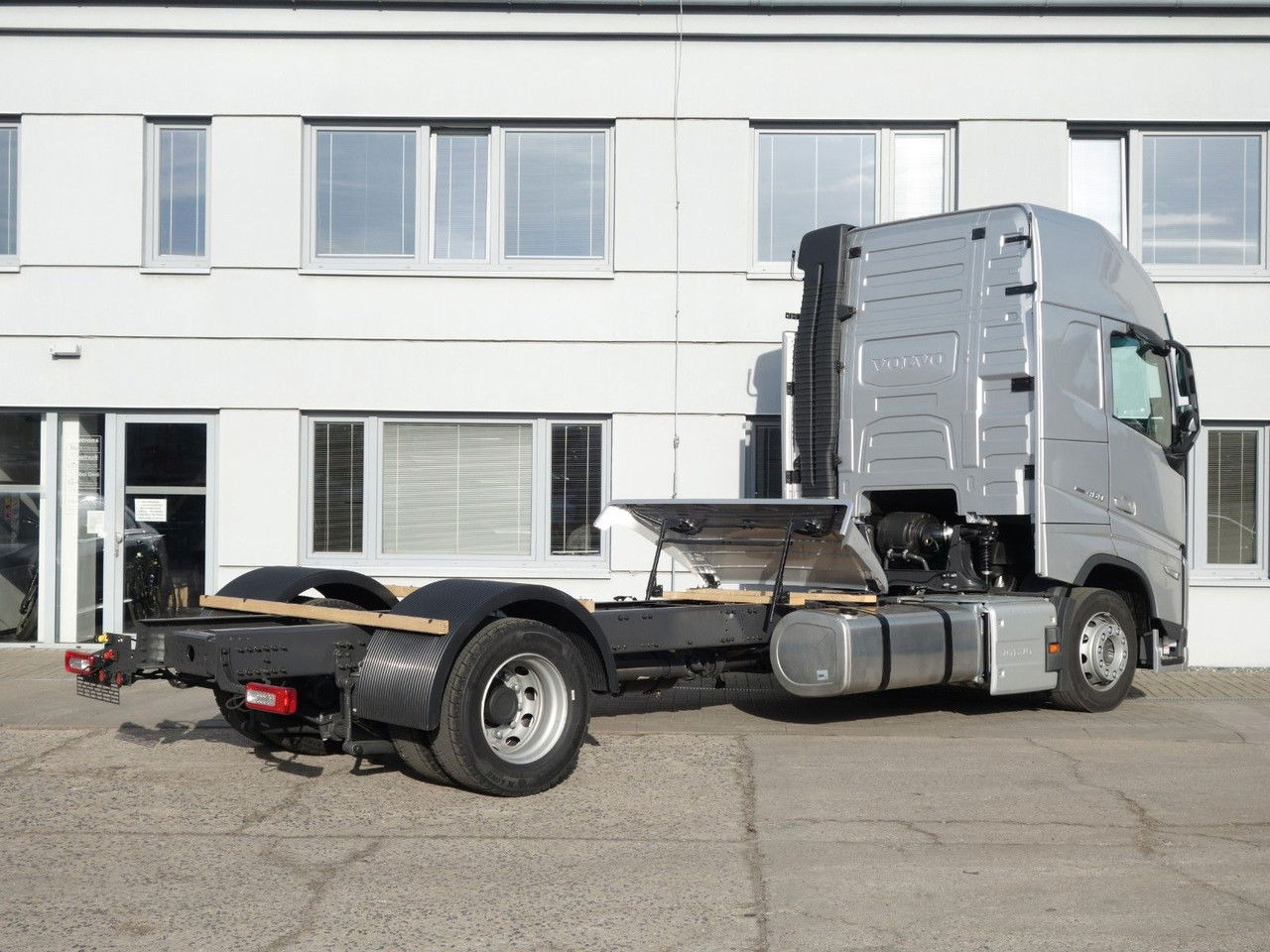 Volvo FH 13 XL 460 Turbo Compound Neue - Konteinerveduk/ Tõstukiga veoauto: pilt 4 Volvo FH 13 XL 460 Turbo Compound Neue - Konteinerveduk/ Tõstukiga veoauto: pilt 4