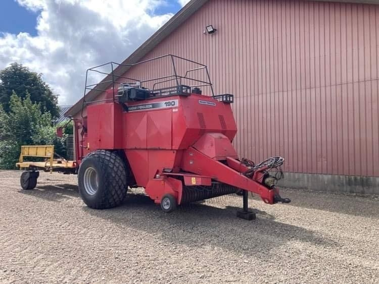 Massey Ferguson LB190 Fieldstar *** m. parkland ballevogn *** - Heinapress, kandiline: pilt 2 Massey Ferguson LB190 Fieldstar *** m. parkland ballevogn *** - Heinapress, kandiline: pilt 2
