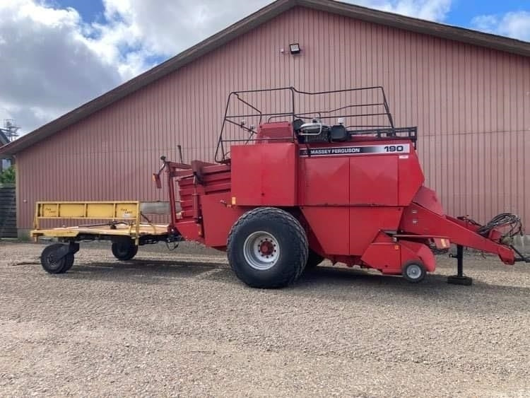 Massey Ferguson LB190 Fieldstar *** m. parkland ballevogn *** - Heinapress, kandiline: pilt 3 Massey Ferguson LB190 Fieldstar *** m. parkland ballevogn *** - Heinapress, kandiline: pilt 3