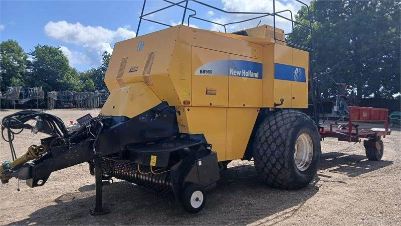 New Holland BB980 BB980 - Heinapress, kandiline: pilt 5 New Holland BB980 BB980 - Heinapress, kandiline: pilt 5