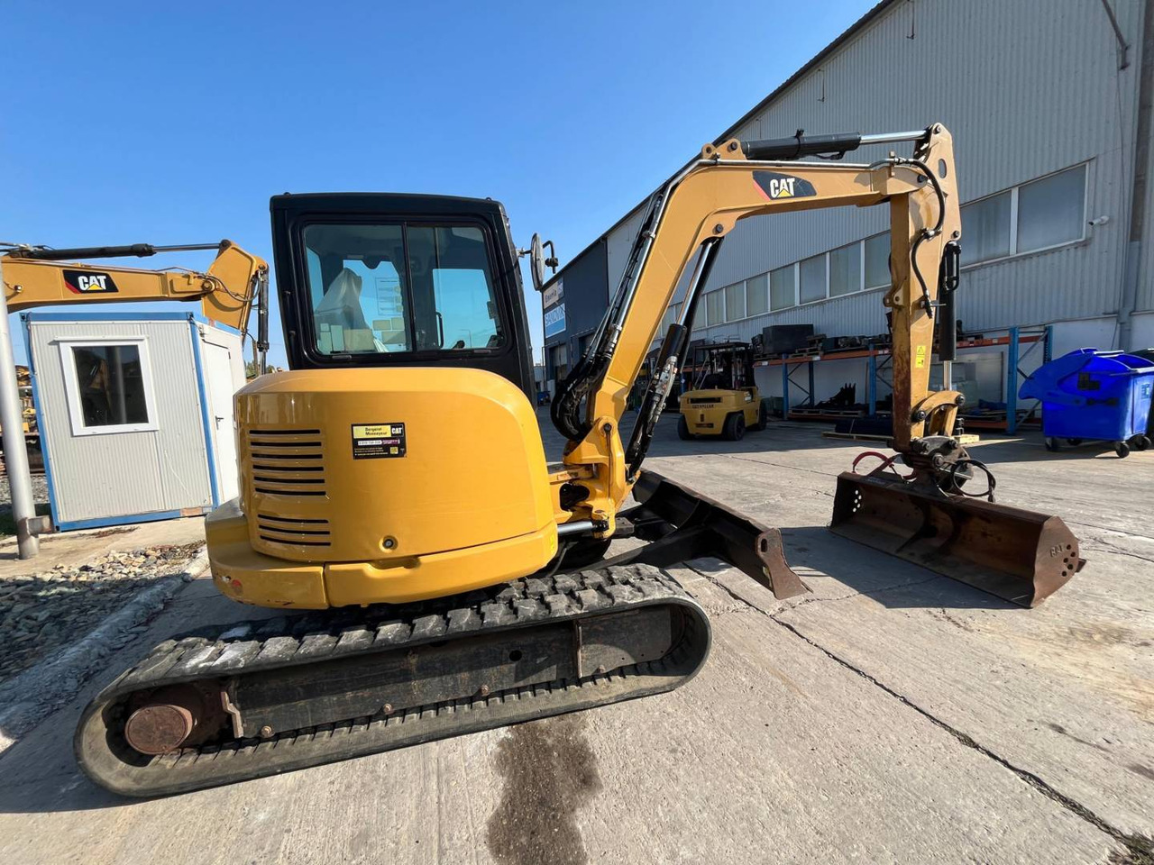 CAT 305.5E2CR - Lintekskavaator: pilt 2 CAT 305.5E2CR - Lintekskavaator: pilt 2