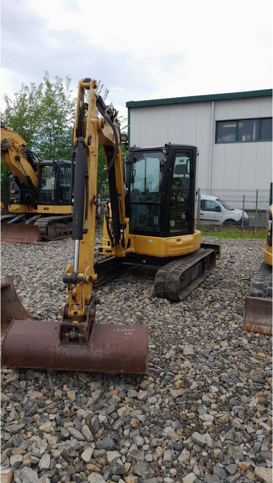 CAT 305E2CR - Lintekskavaator: pilt 1 CAT 305E2CR - Lintekskavaator: pilt 1
