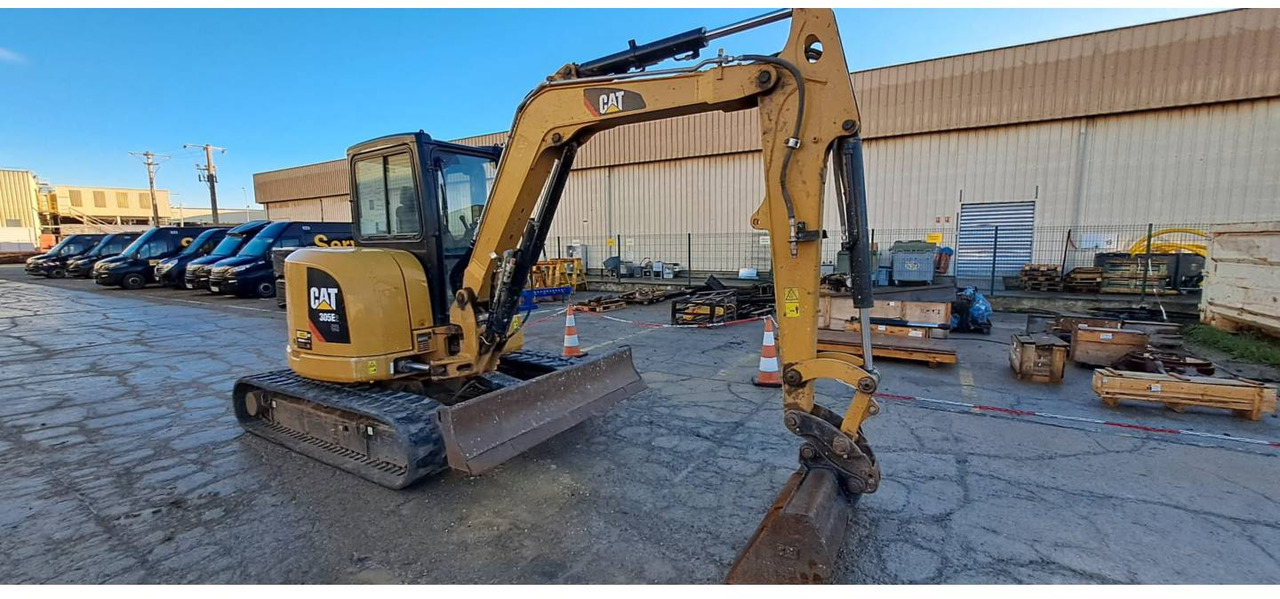 CAT 305E2CR - Lintekskavaator: pilt 2 CAT 305E2CR - Lintekskavaator: pilt 2