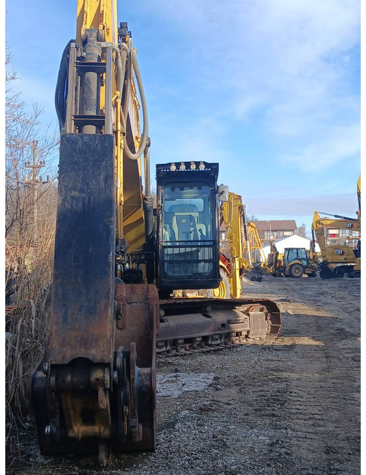 CAT 320FL - Lintekskavaator: pilt 2 CAT 320FL - Lintekskavaator: pilt 2