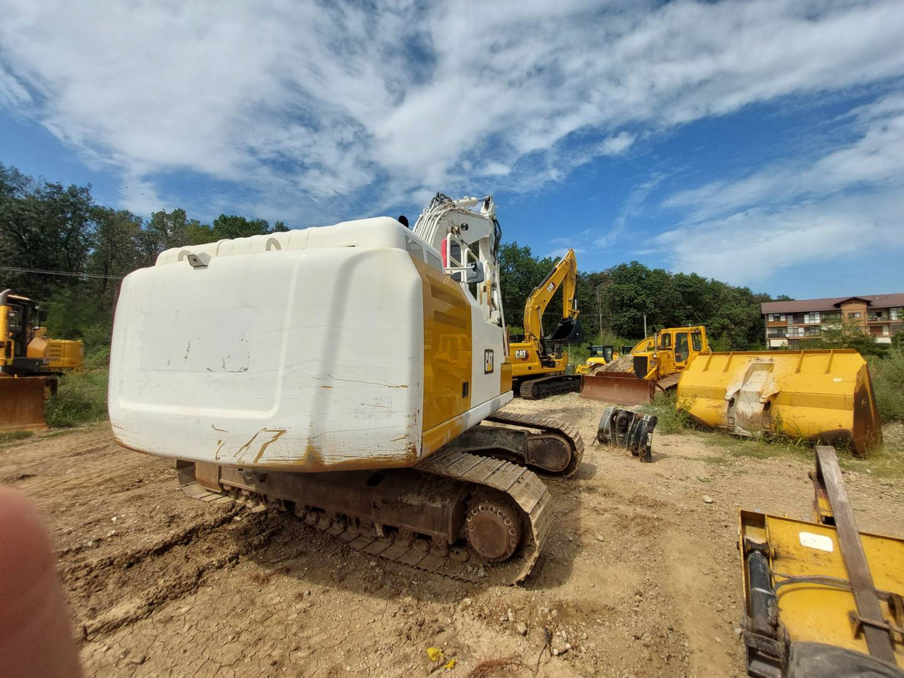 CAT 326FL - Lintekskavaator: pilt 3 CAT 326FL - Lintekskavaator: pilt 3