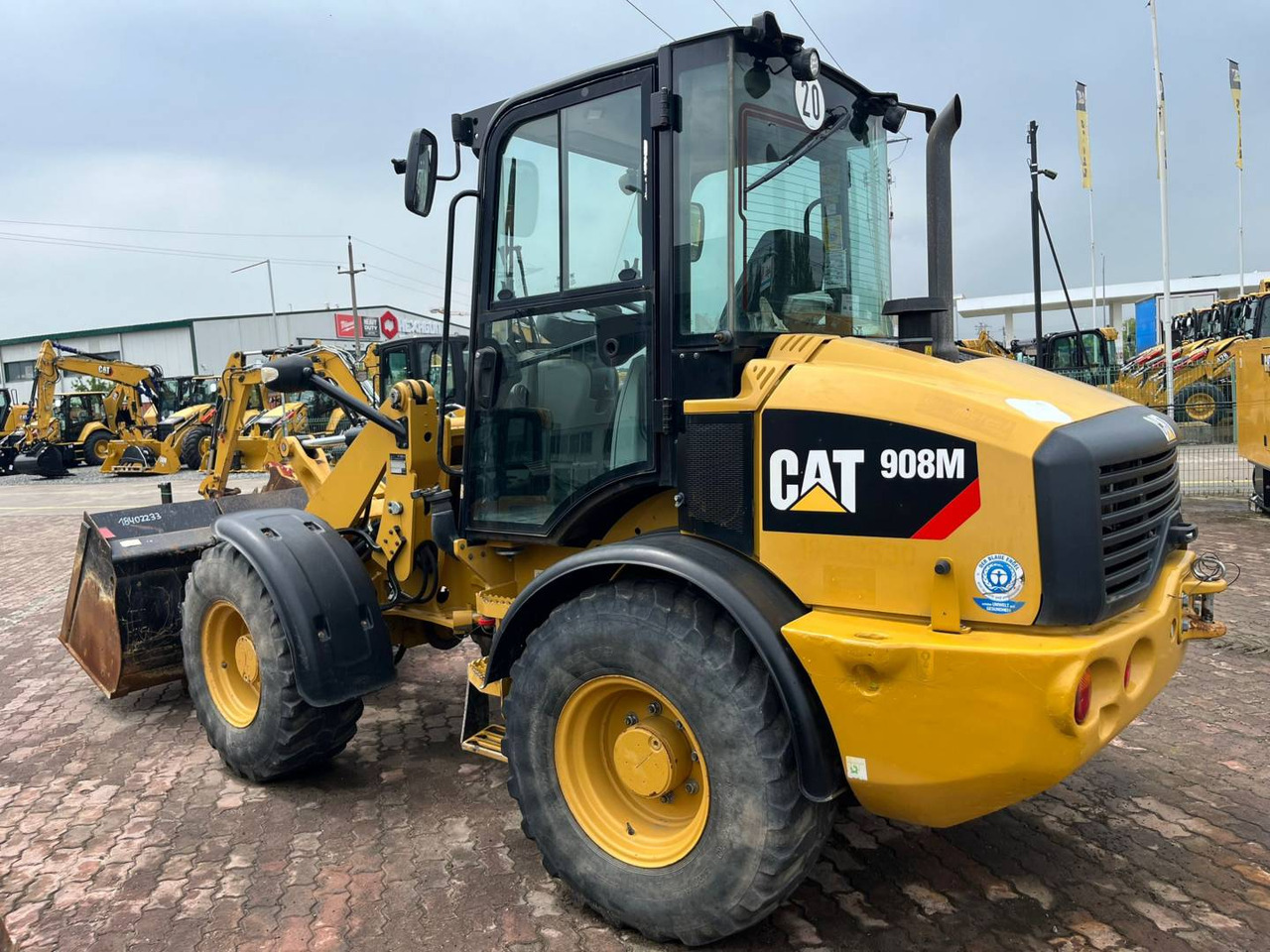 CAT 908M - Rataslaadur: pilt 4 CAT 908M - Rataslaadur: pilt 4