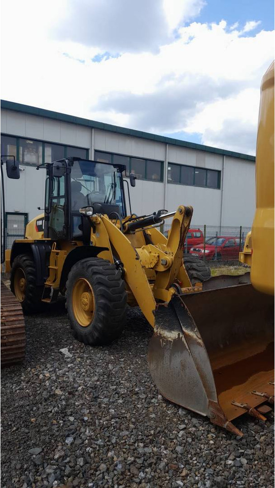 CAT 918M - Rataslaadur: pilt 2 CAT 918M - Rataslaadur: pilt 2