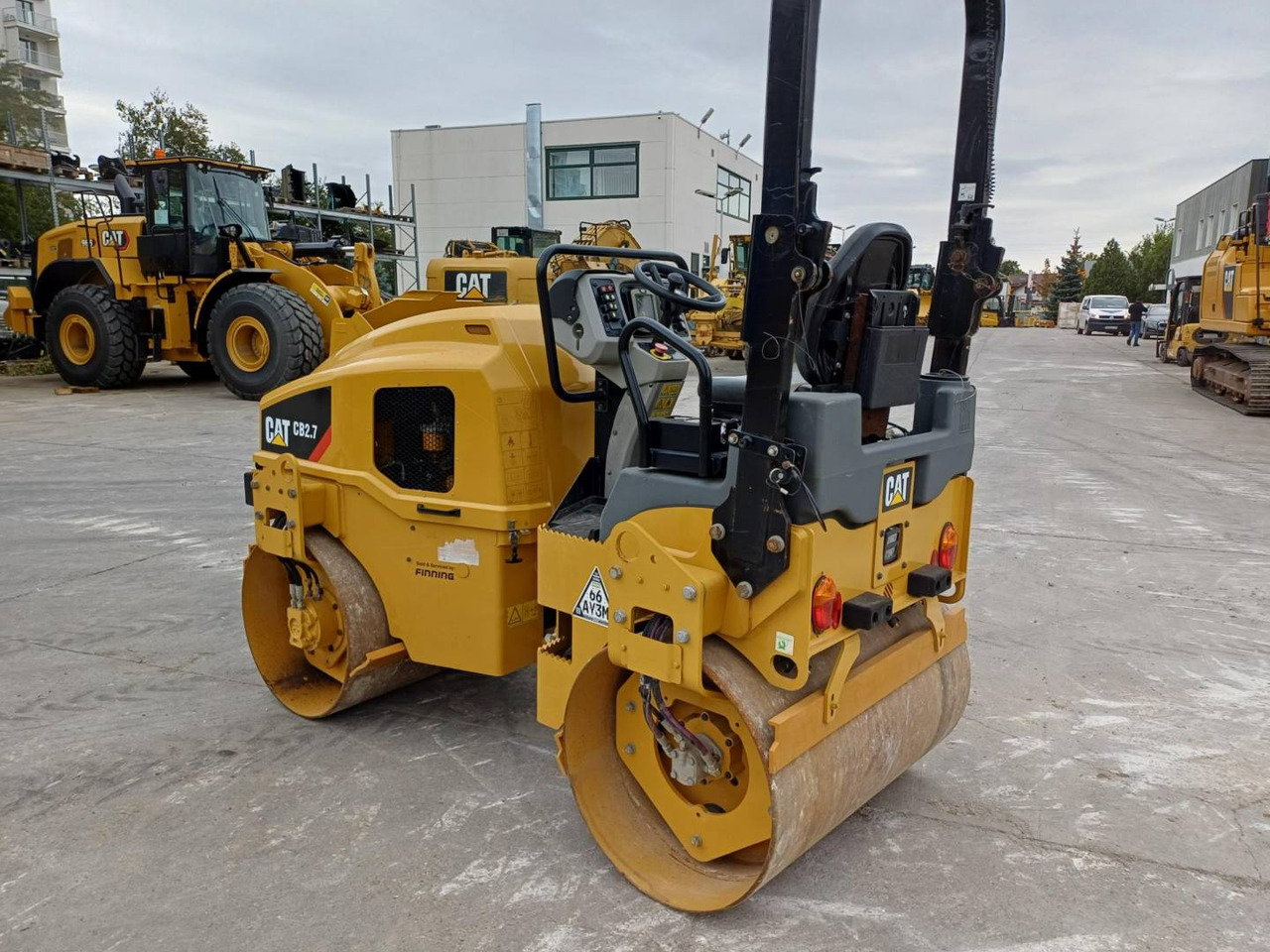 CAT CB2.7LRC - Teerull: pilt 4 CAT CB2.7LRC - Teerull: pilt 4