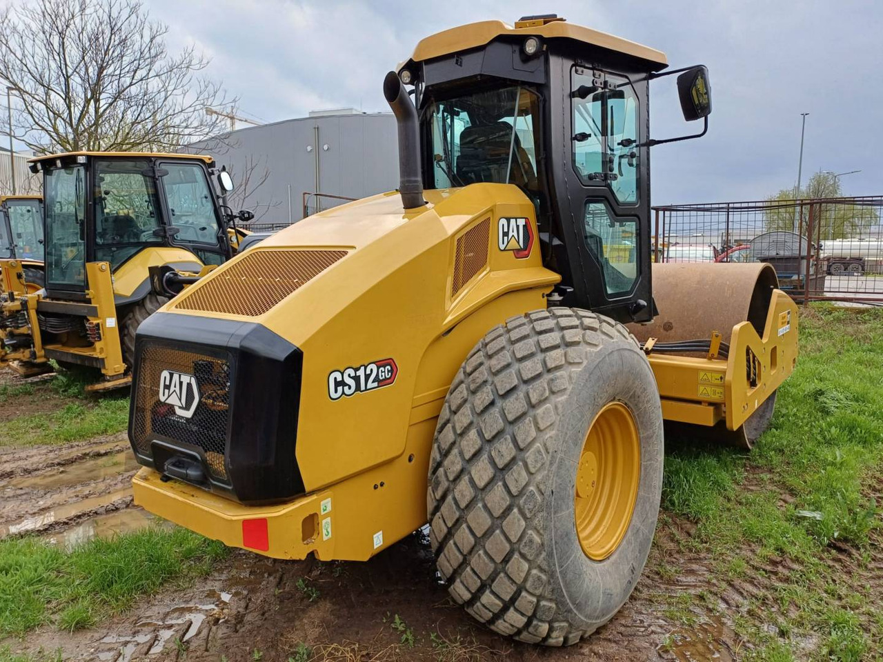 CAT CS12GC - Tihendaja: pilt 3 CAT CS12GC - Tihendaja: pilt 3