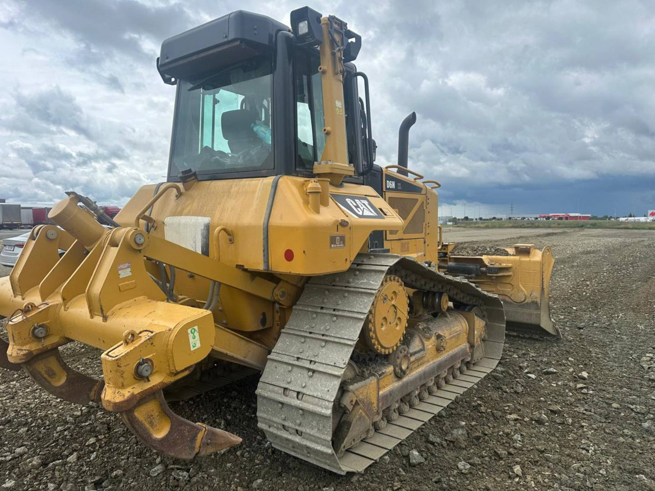 CAT D6NXL - Buldooser: pilt 3 CAT D6NXL - Buldooser: pilt 3