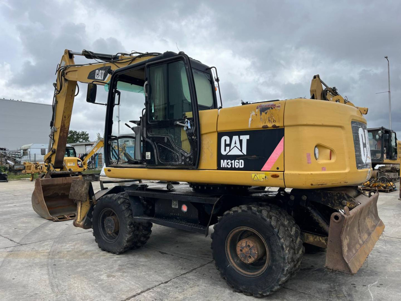 CAT M316D - Ratastel ekskavaator: pilt 4 CAT M316D - Ratastel ekskavaator: pilt 4
