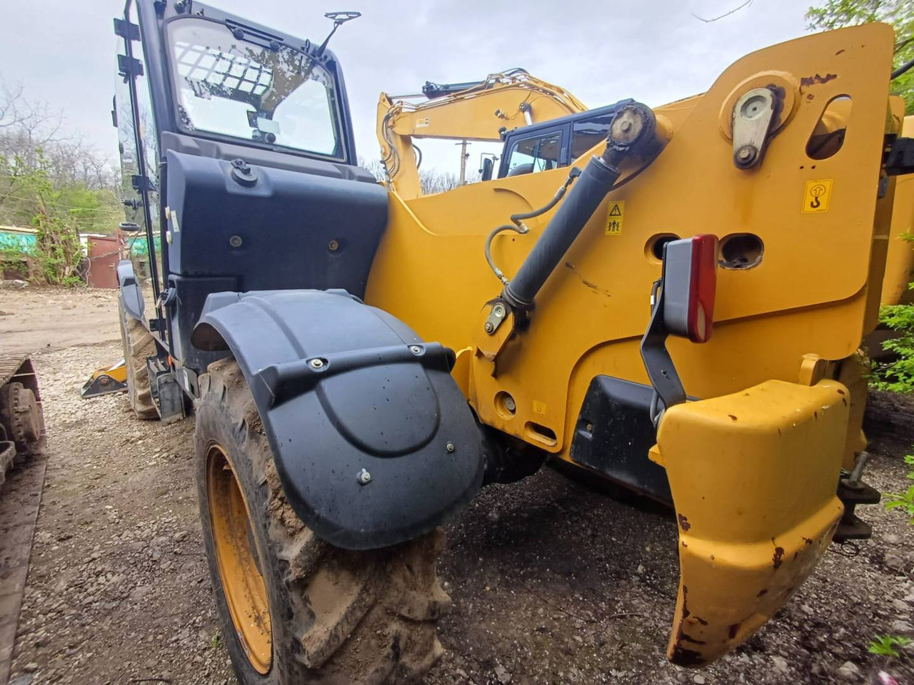 CAT TH414C - Teleskooplaadur: pilt 4 CAT TH414C - Teleskooplaadur: pilt 4