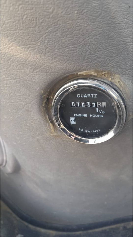 VOLVO EC210CN - Lintekskavaator: pilt 5 VOLVO EC210CN - Lintekskavaator: pilt 5