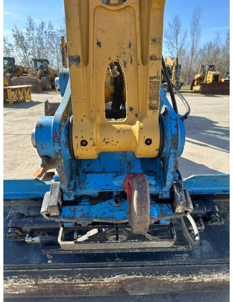 Lintekskavaator CAT 323: pilt 16