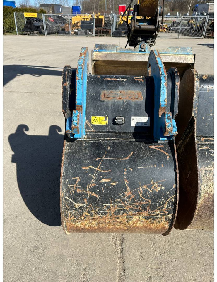 Lintekskavaator CAT 323: pilt 28