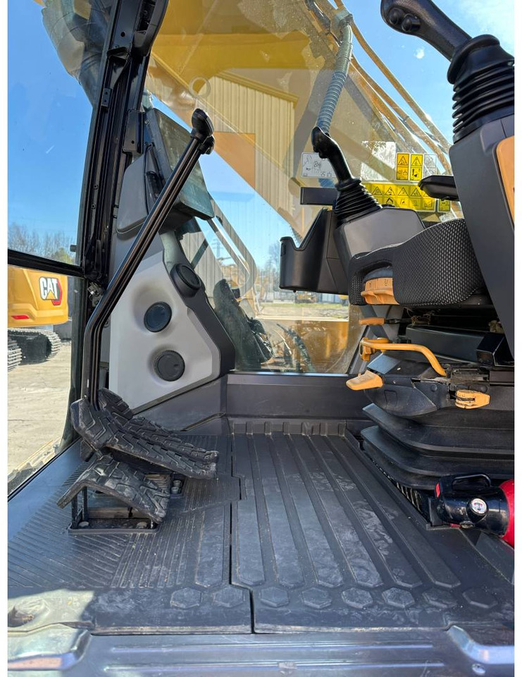 Lintekskavaator CAT 323: pilt 14