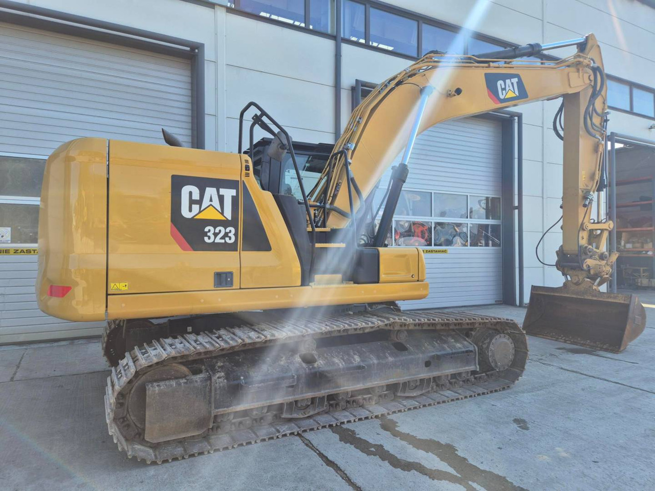 CAT 323 - Lintekskavaator: pilt 3 CAT 323 - Lintekskavaator: pilt 3