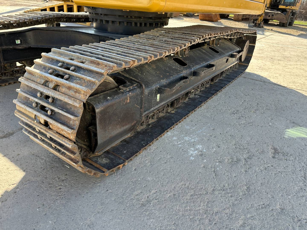 Lintekskavaator CAT 323: pilt 30