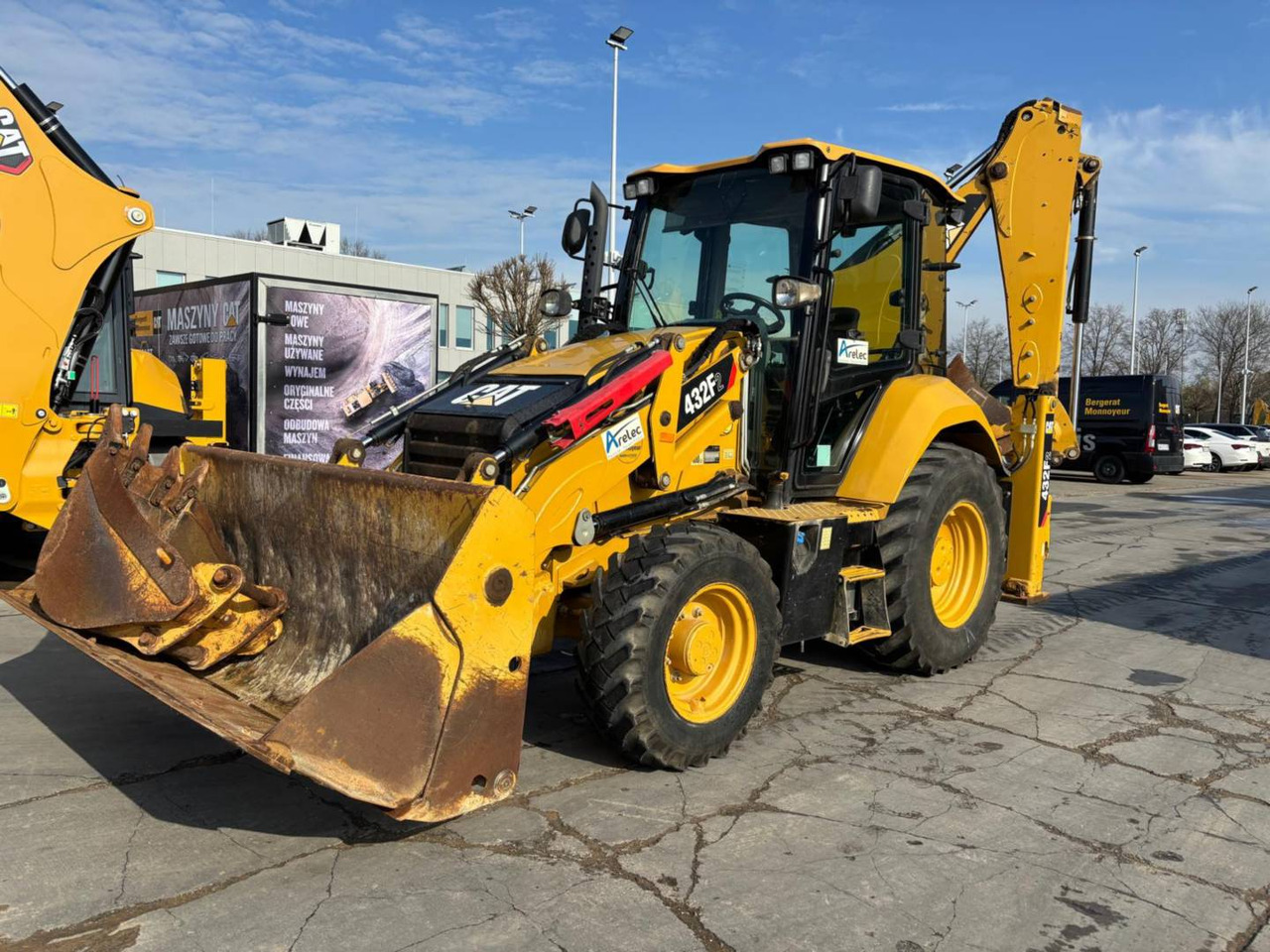 CAT 432F2 - Ekskavaator-laadur: pilt 1 CAT 432F2 - Ekskavaator-laadur: pilt 1