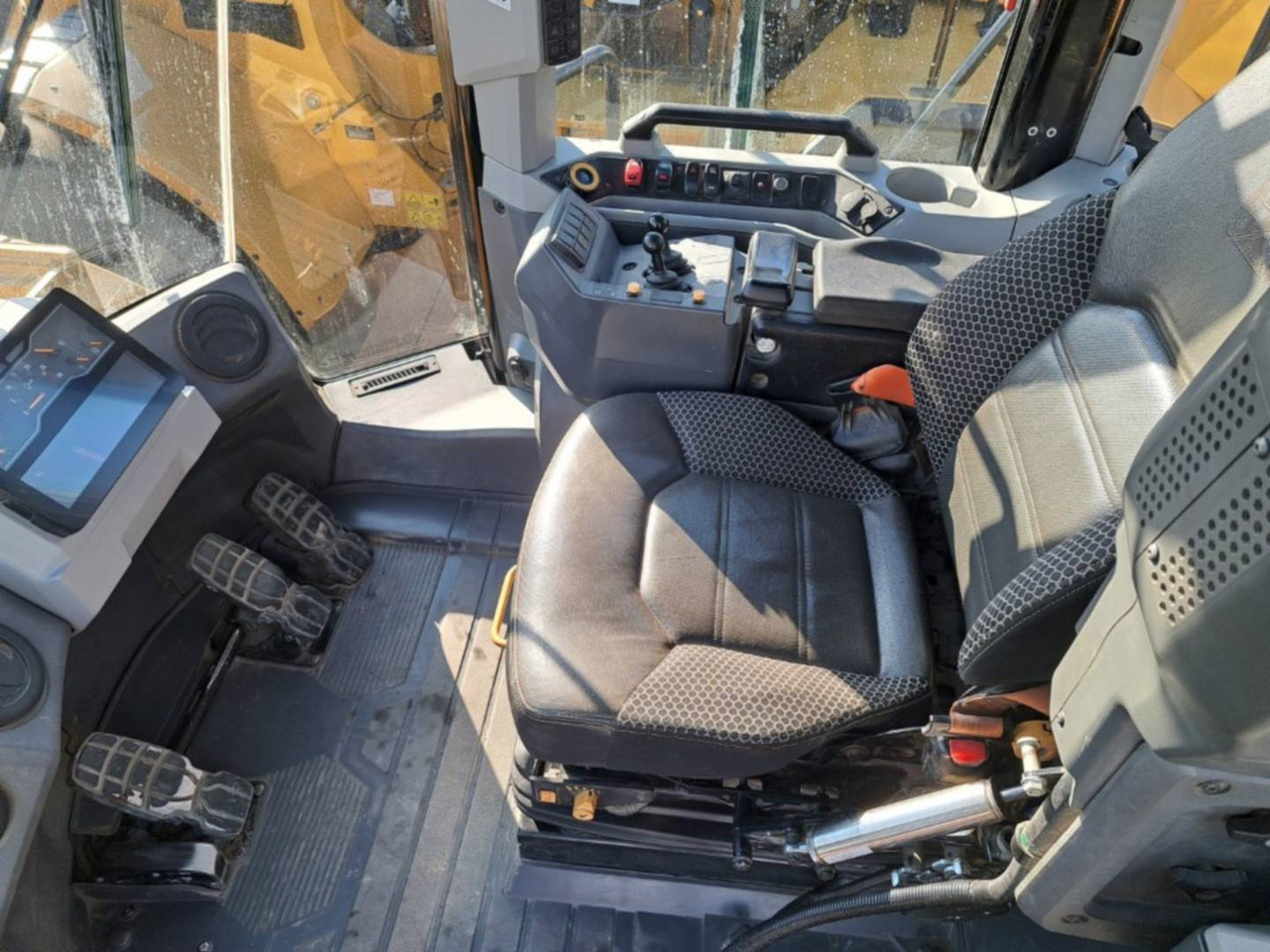 CAT 972 - Rataslaadur: pilt 5 CAT 972 - Rataslaadur: pilt 5