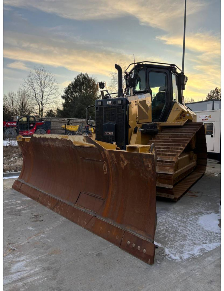 CAT D5 LGP - Buldooser: pilt 2 CAT D5 LGP - Buldooser: pilt 2