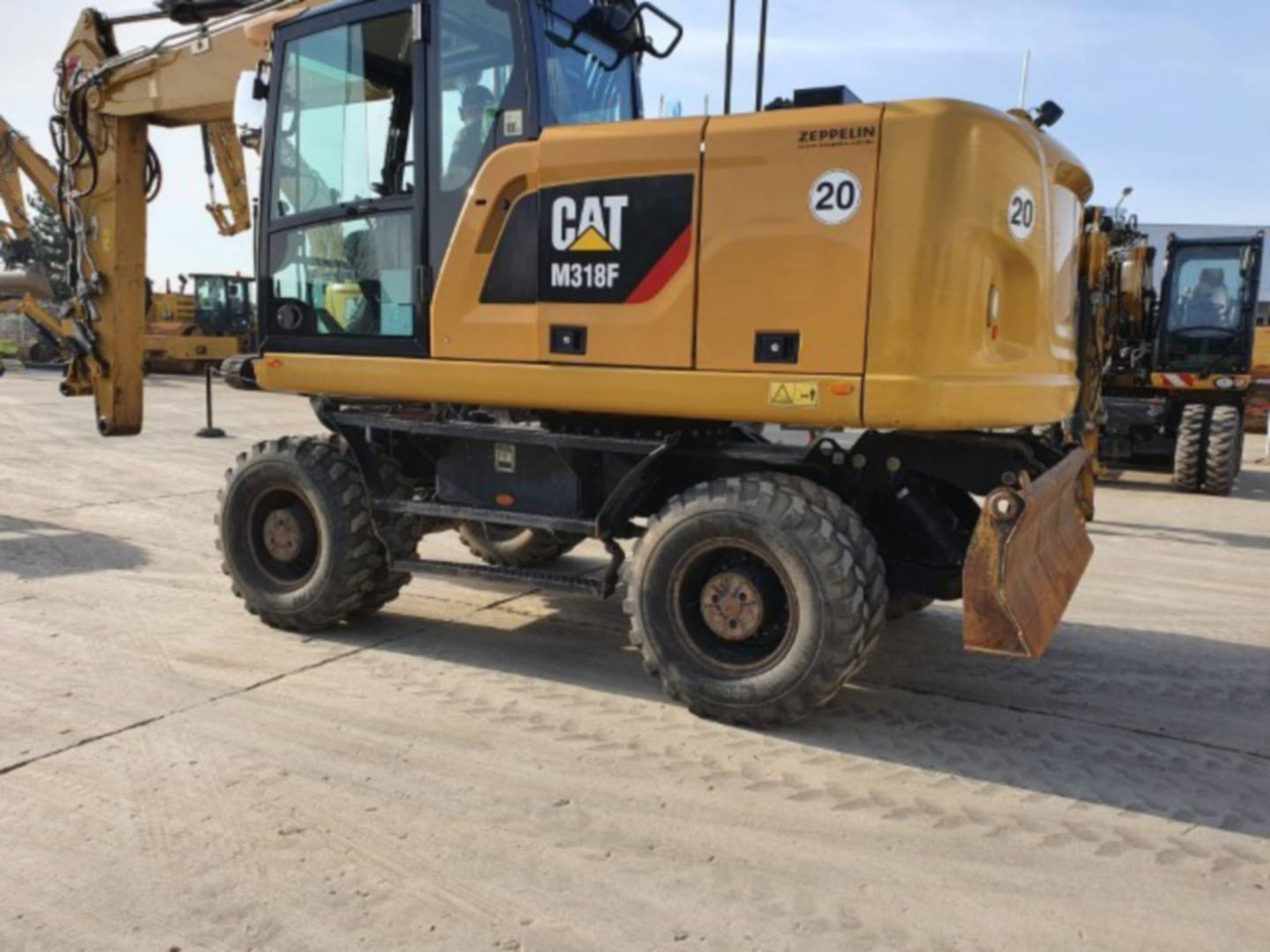CAT M318F - Ratastel ekskavaator: pilt 4 CAT M318F - Ratastel ekskavaator: pilt 4