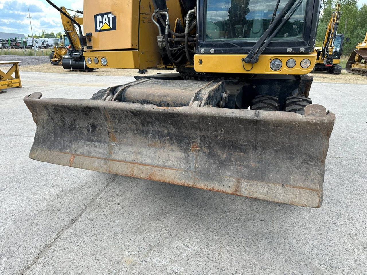 Ratastel ekskavaator CAT M318F: pilt 16 Ratastel ekskavaator CAT M318F: pilt 16